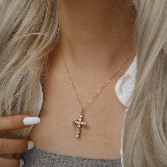 Y2K Spinning Crown Cross Necklace, Rotatable 925 Silver Cross Halo Necklace - Picture 3 of 8